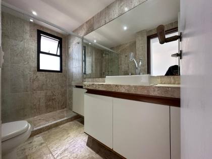 Alugo apto em Boa Viagem- EDF Porto Bello- 4 Quartos