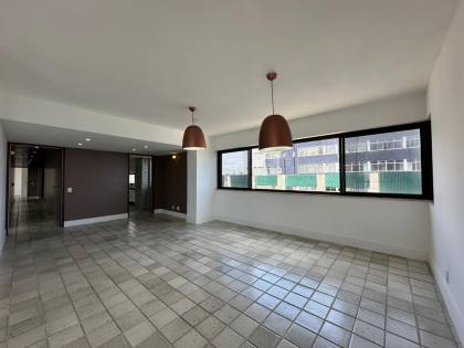 Alugo apto em Boa Viagem- EDF Porto Bello- 4 Quartos