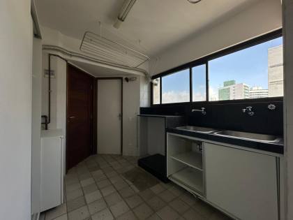 Alugo apto em Boa Viagem- EDF Porto Bello- 4 Quartos