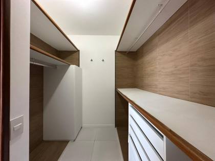 Alugo apto em Boa Viagem- EDF Porto Bello- 4 Quartos