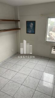 Alugo apto Edf. Liscus- Boa Viagem- 3 Quartos