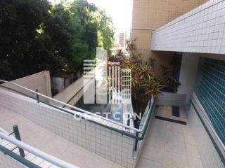 Vendo excelente apto na Madalena- 3 Quartos