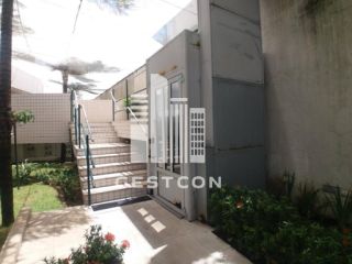 Vendo excelente apto na Madalena- 3 Quartos