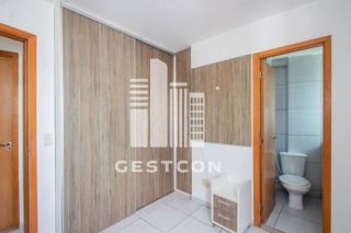 Vendo excelente apto na Madalena- 3 Quartos