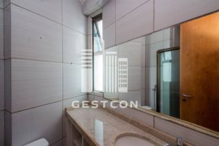 Vendo excelente apto na Madalena- 3 Quartos