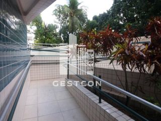 Vendo excelente apto na Madalena- 3 Quartos