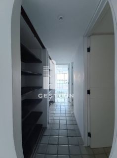 Alugo apto Beira mar de Boa Viagem- 220m²