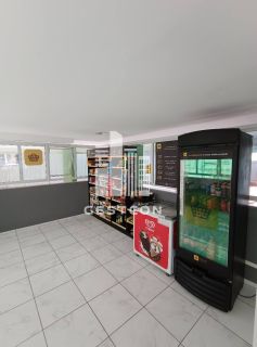 Apartamento com aproximadamente 45m2, 1 Quarto, 1 Vaga de Garagem !