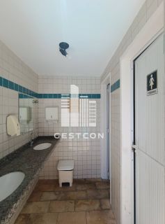 Apartamento com aproximadamente 115m2, 3 Quartos sendo 2 Suítes, 2 Vagas de Garagem!