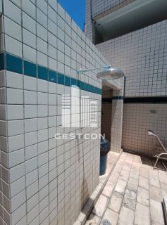 Apartamento com aproximadamente 115m2, 3 Quartos sendo 2 Suítes, 2 Vagas de Garagem!