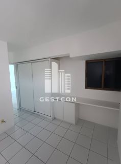 Apartamento com aproximadamente 115m2, 3 Quartos sendo 2 Suítes, 2 Vagas de Garagem!