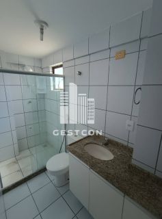 Apartamento com aproximadamente 115m2, 3 Quartos sendo 2 Suítes, 2 Vagas de Garagem!
