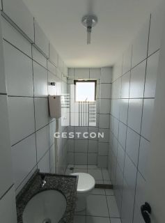 Apartamento com aproximadamente 115m2, 3 Quartos sendo 2 Suítes, 2 Vagas de Garagem!