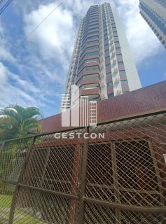 Apartamento com aproximadamente 94m2, 3 Quartos sendo 2 Suítes, Dep Completa e 2 vagas!