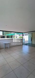 Apartamento com 2 Quartos sendo 1 Suíte, closet, varanda com churrasqueira, 1 vaga!