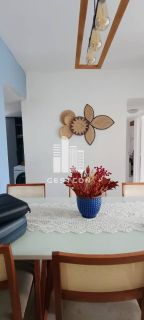 Apartamento com 2 Quartos sendo 1 Suíte, closet, varanda com churrasqueira, 1 vaga!