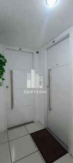 Apartamento com 2 Quartos sendo 1 Suíte, closet, varanda com churrasqueira, 1 vaga!