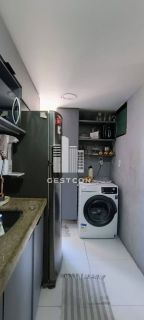 Apartamento com 2 Quartos sendo 1 Suíte, closet, varanda com churrasqueira, 1 vaga!