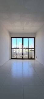 Apartamento com Varanda, 58m², 2 Quartos sendo 1 Suíte, 1 Vaga!