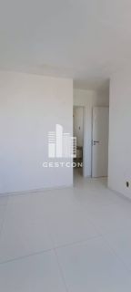 Apartamento com Varanda, 58m², 2 Quartos sendo 1 Suíte, 1 Vaga!