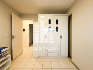 Apartamento com aproximadamente 100m², 3 Quartos sendo 1 Suíte, 2 vagas!