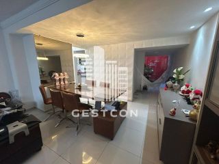 Linda Casa 4 Quartos com Suíte e Closet | Espaço Gourmet e 3 Vagas