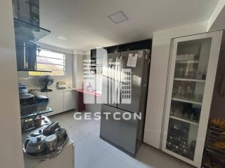 Linda Casa 4 Quartos com Suíte e Closet | Espaço Gourmet e 3 Vagas