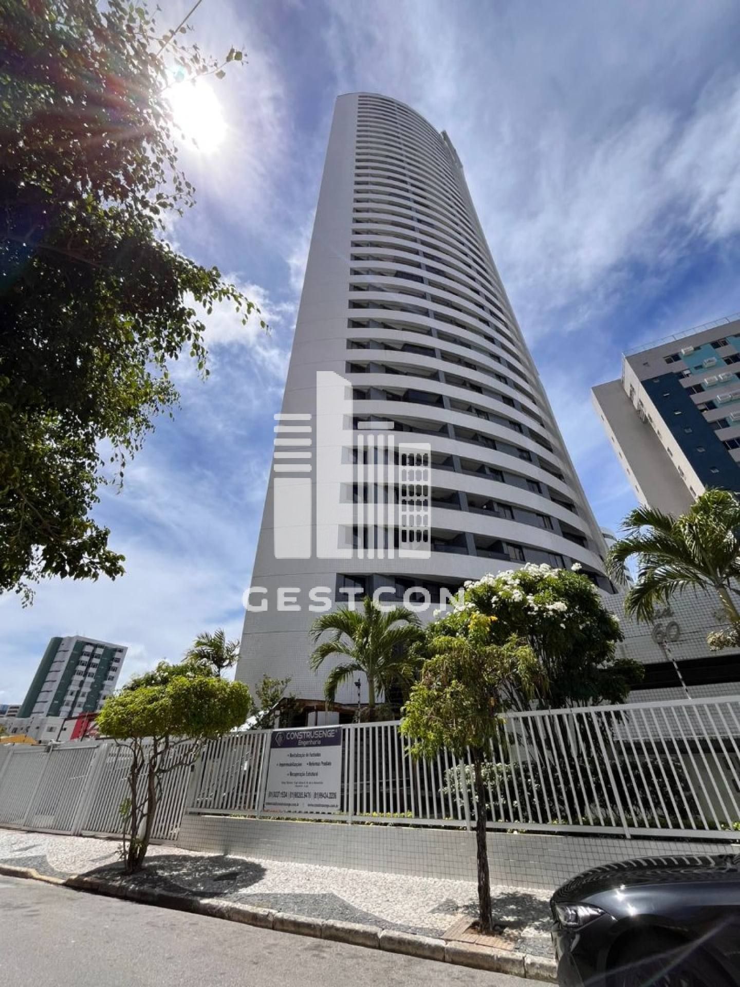 Apartamento MOBILIADO, 2 Quartos sendo 1 Suíte, 1 vaga!