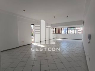 Salas Comerciais, Aproximadamente 50m2, estacionamento Rotativo!