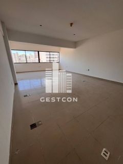 Salas Comerciais, Aproximadamente 50m2, estacionamento Rotativo!