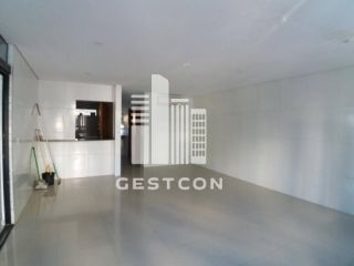 Apartamento com 3 Quartos sendo 1 Suíte, 1 Vaga!