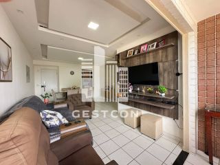 Apartamento com aproximadamente 98m2, 3 Quartos sendo 1 Suíte, 2 Vagas