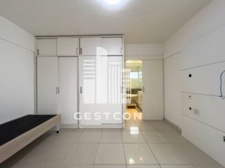 Apartamento com aproximadamente 100m2, 3 Quartos sendo 1 Suíte, 2 Vagas