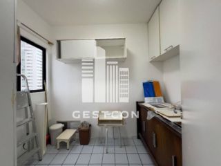 Apartamento com aproximadamente 100m2, 3 Quartos sendo 1 Suíte, 2 Vagas