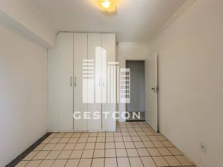 Apartamento com aproximadamente 120m2, 4 Quartos sendo 2 Suítes, 2 Vagas!
