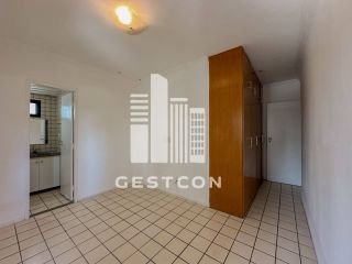 Apartamento com aproximadamente 120m2, 4 Quartos sendo 2 Suítes, 2 Vagas!