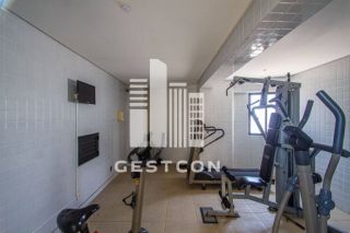 Apartamento com aproximadamente 100m2, 3 Quartos sendo 1 Suíte, 2 Vagas!