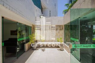 Apartamento com aproximadamente 100m2, 3 Quartos sendo 1 Suíte, 2 Vagas!