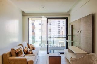 Apartamento com aproximadamente 100m2, 3 Quartos sendo 1 Suíte, 2 Vagas!