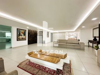 Apartamento com aproximadamente 170m2, 3 Quartos sendo 1 Suíte, 1 vaga!