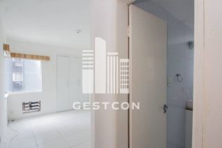 Apartamento com aproximadamente 170m2, 3 Quartos sendo 1 Suíte, 1 vaga!