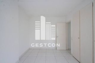 Apartamento com aproximadamente 170m2, 3 Quartos sendo 1 Suíte, 1 vaga!