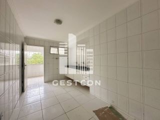 Apartamento com 142m², 3 Quartos sendo 1 Suíte, Dep completa, 1 Vaga