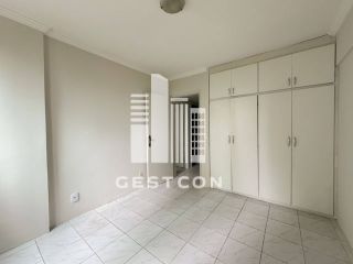 Apartamento com 142m², 3 Quartos sendo 1 Suíte, Dep completa, 1 Vaga