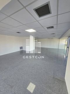 Alugo sala comercial- Grand Tower Shopping