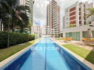 Apartamento com aproximadamente 155m2, 4 Quartos sendo 3 Suítes, 2 Vagas!