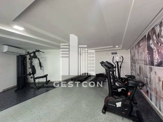 Apartamento com aproximadamente 155m2, 4 Quartos sendo 3 Suítes, 2 Vagas!