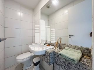 Apartamento com aproximadamente 155m2, 4 Quartos sendo 3 Suítes, 2 Vagas!