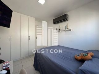 Apartamento com aproximadamente 155m2, 4 Quartos sendo 3 Suítes, 2 Vagas!