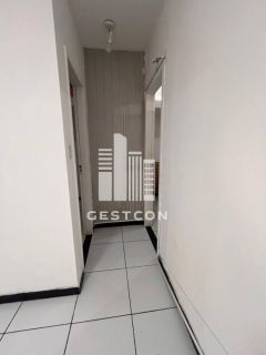 Apartamento com aproximadamente 60m2, 2 Quartos sendo 1 Suíte, 1 vaga!